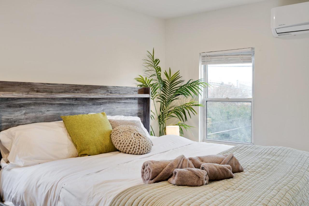 King Suite Luxurious, Modern Couple Retreat フィラデルフィア エクステリア 写真