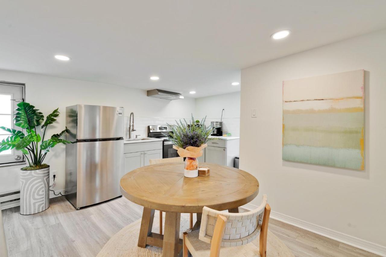 King Suite Luxurious, Modern Couple Retreat フィラデルフィア エクステリア 写真